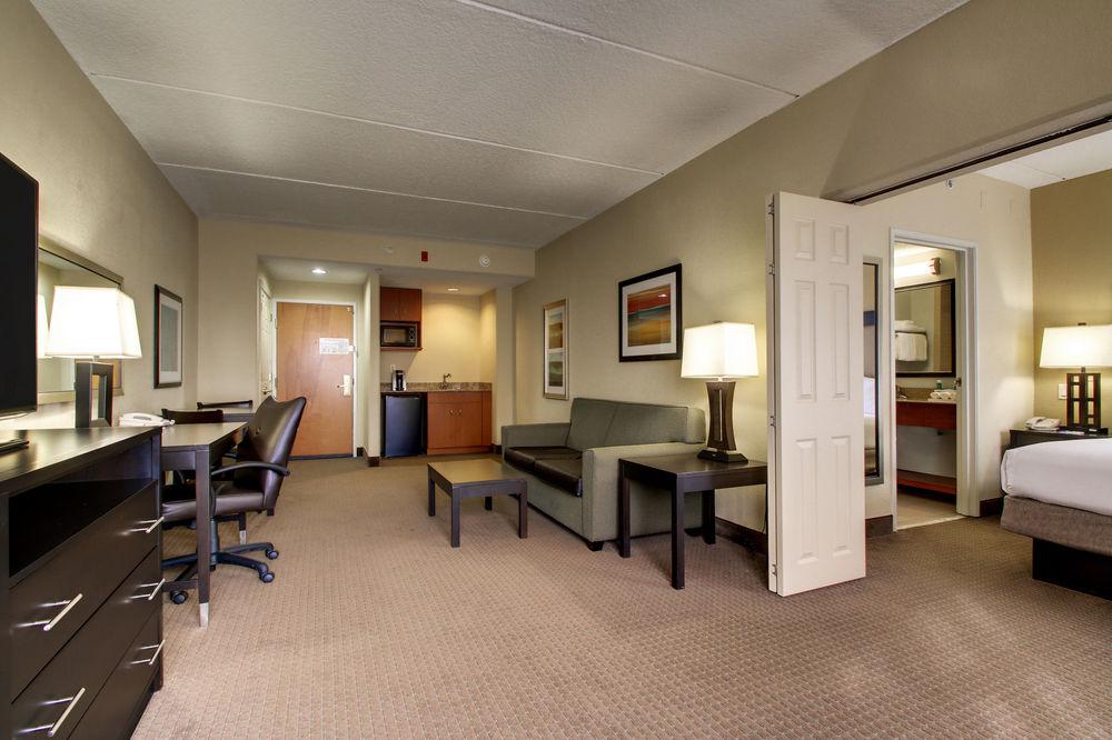 Holiday Inn Express & Suites Jacksonville South East - Medical Center Area By Ihg Esterno foto