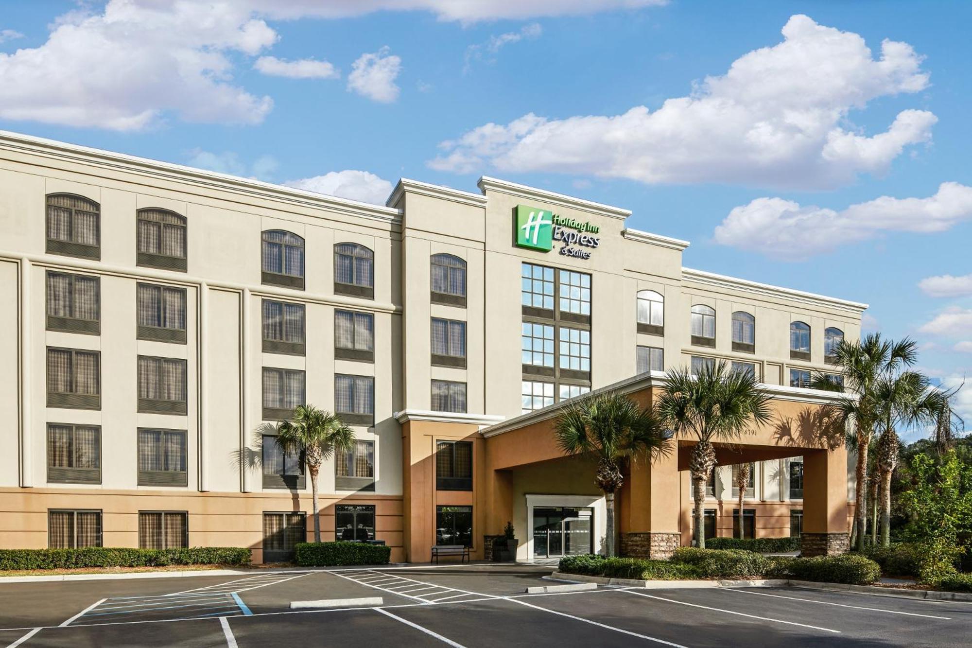 Holiday Inn Express & Suites Jacksonville South East - Medical Center Area By Ihg Esterno foto